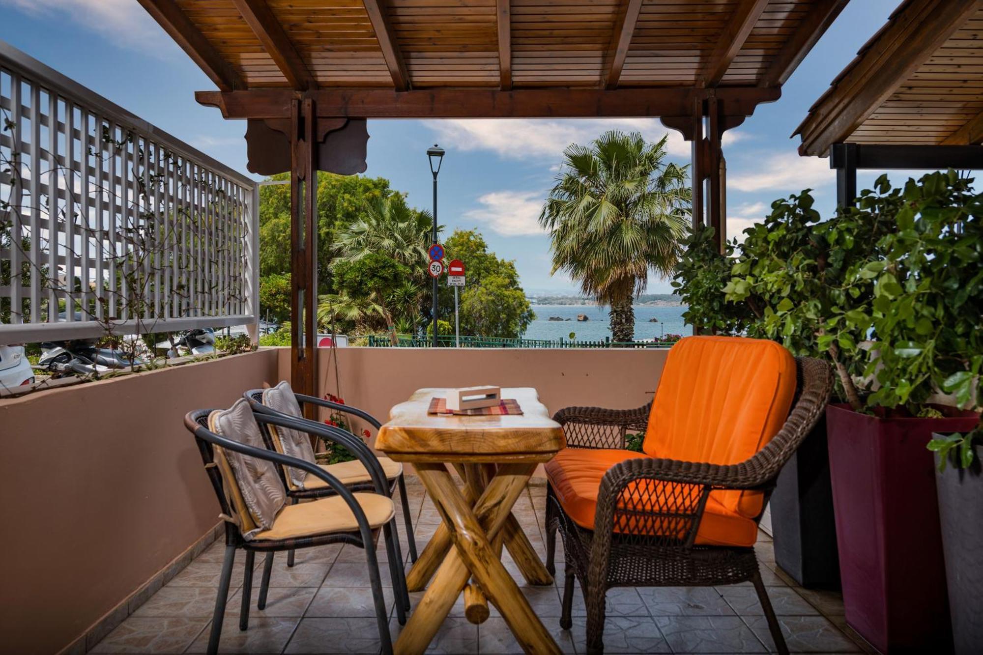 Stam'S Paradise Chrissi Akti Chania Exterior foto