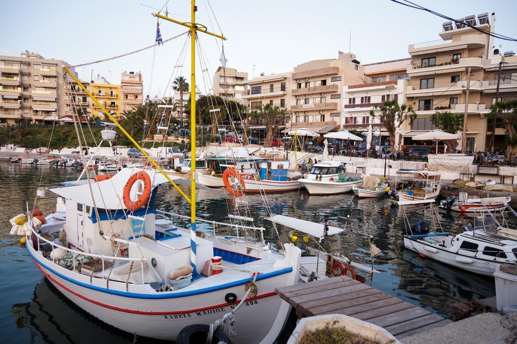 Stam'S Paradise Chrissi Akti Chania Exterior foto
